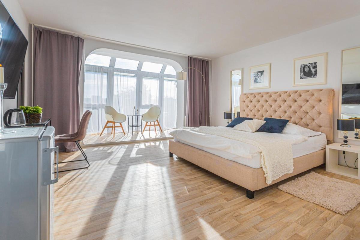 Apartment Jane Praag Buitenkant foto
