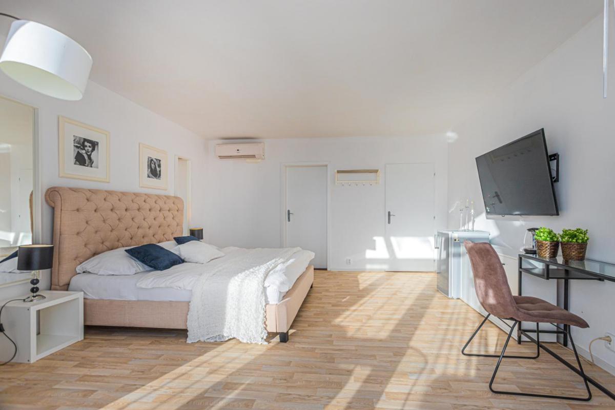 Apartment Jane Praag Buitenkant foto